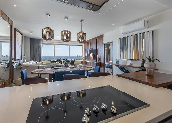 Top-rated 3 Bedroom Ocean Views Infinity Pools *